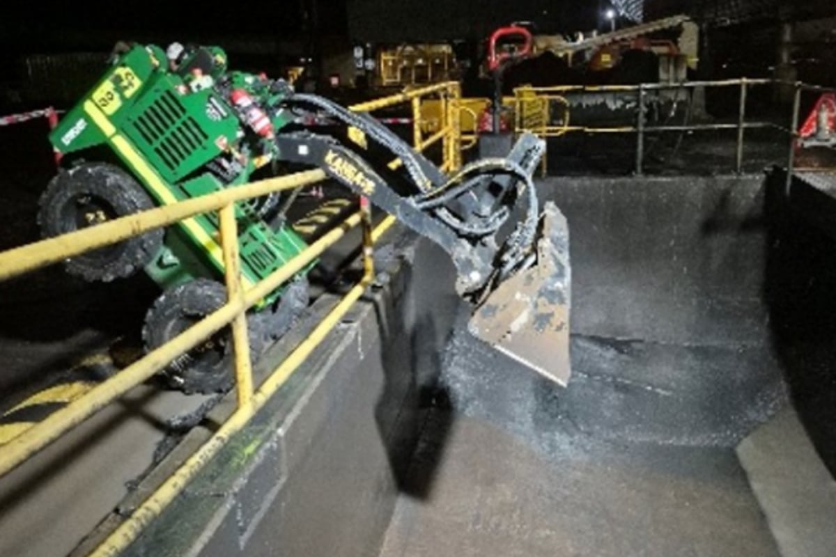 Mini loader tips after exceeding load rating